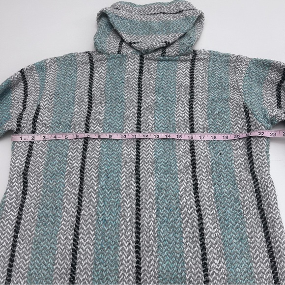 NWT Earth Ragz Baja Hoodie Poncho Original Made with 100% Recycled Fibers Small - Picture 7 of 10